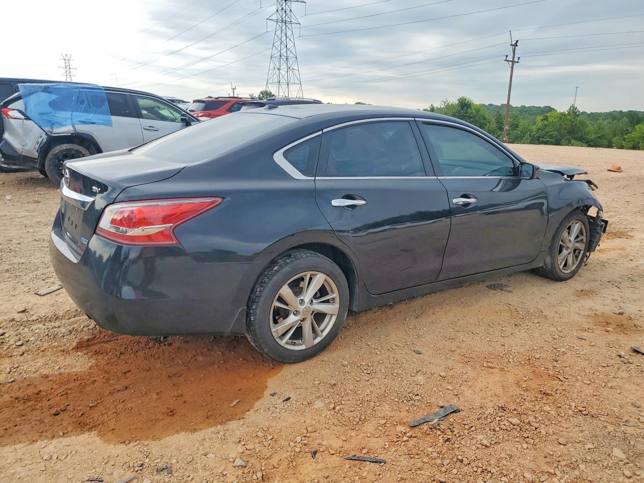 2013 Nissan Altima 2.5 - Image 3