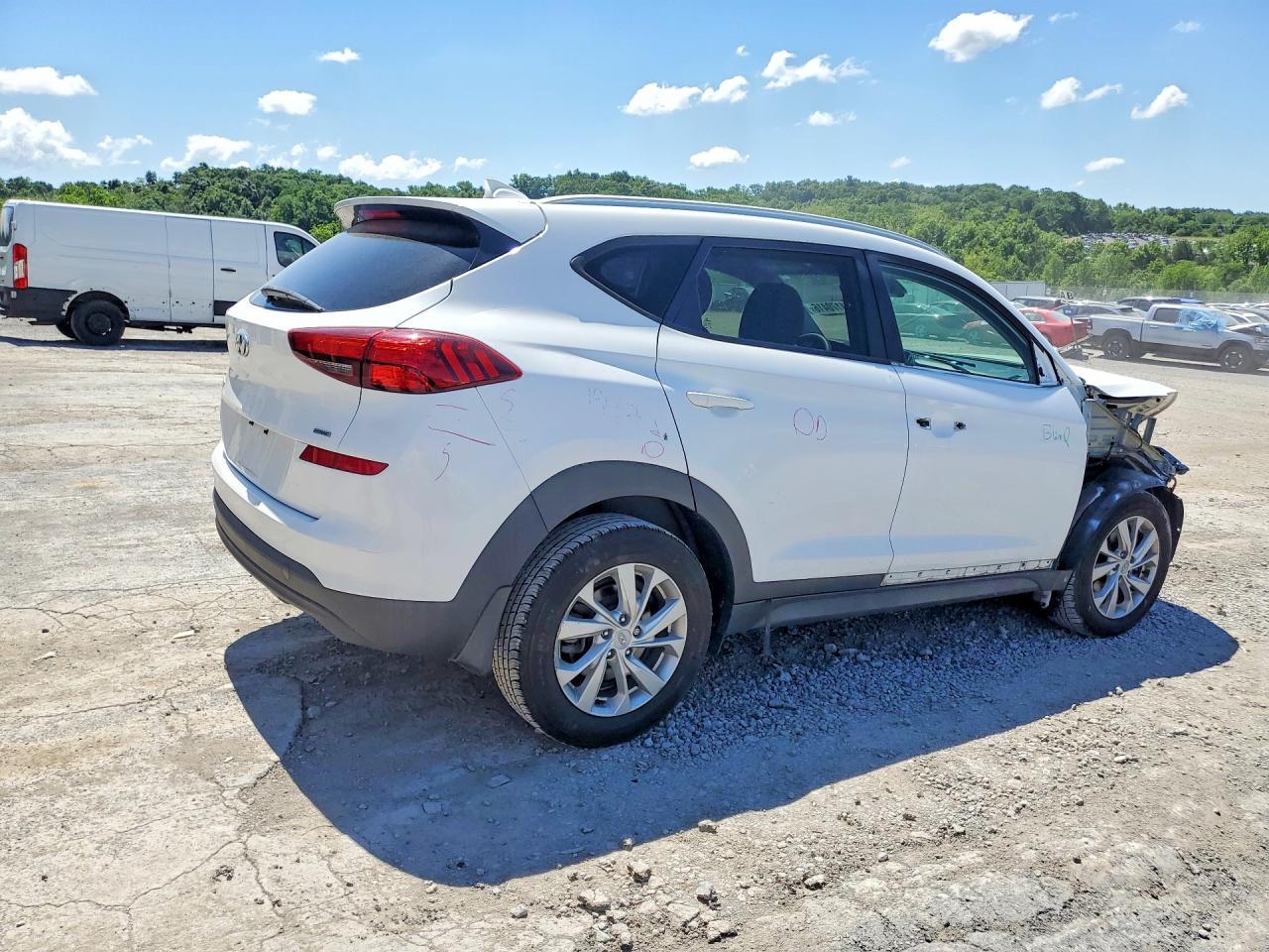 2020 Hyundai Tucson Value - Фото 3