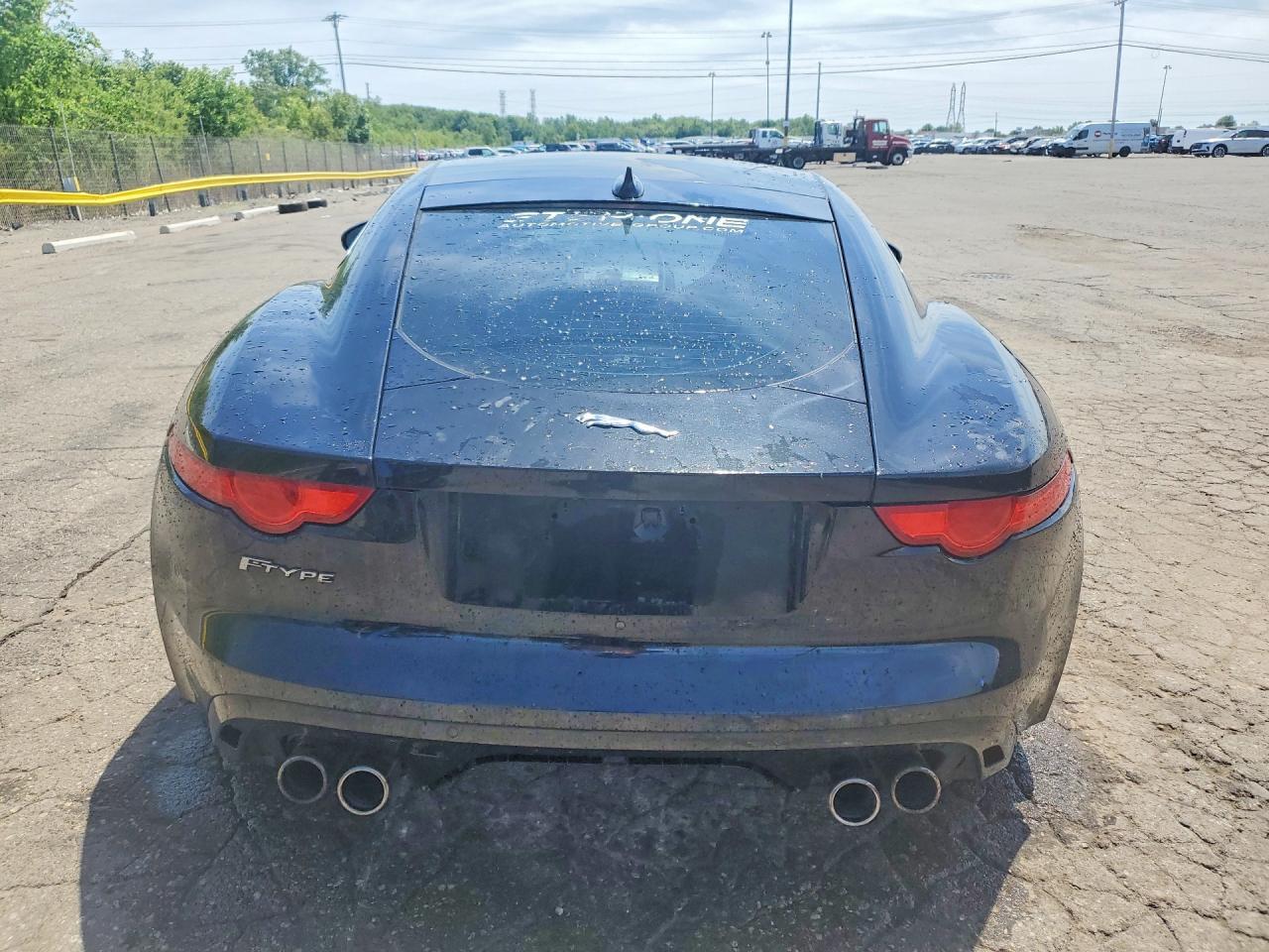 2017 Jaguar F-Type R - Фото 6
