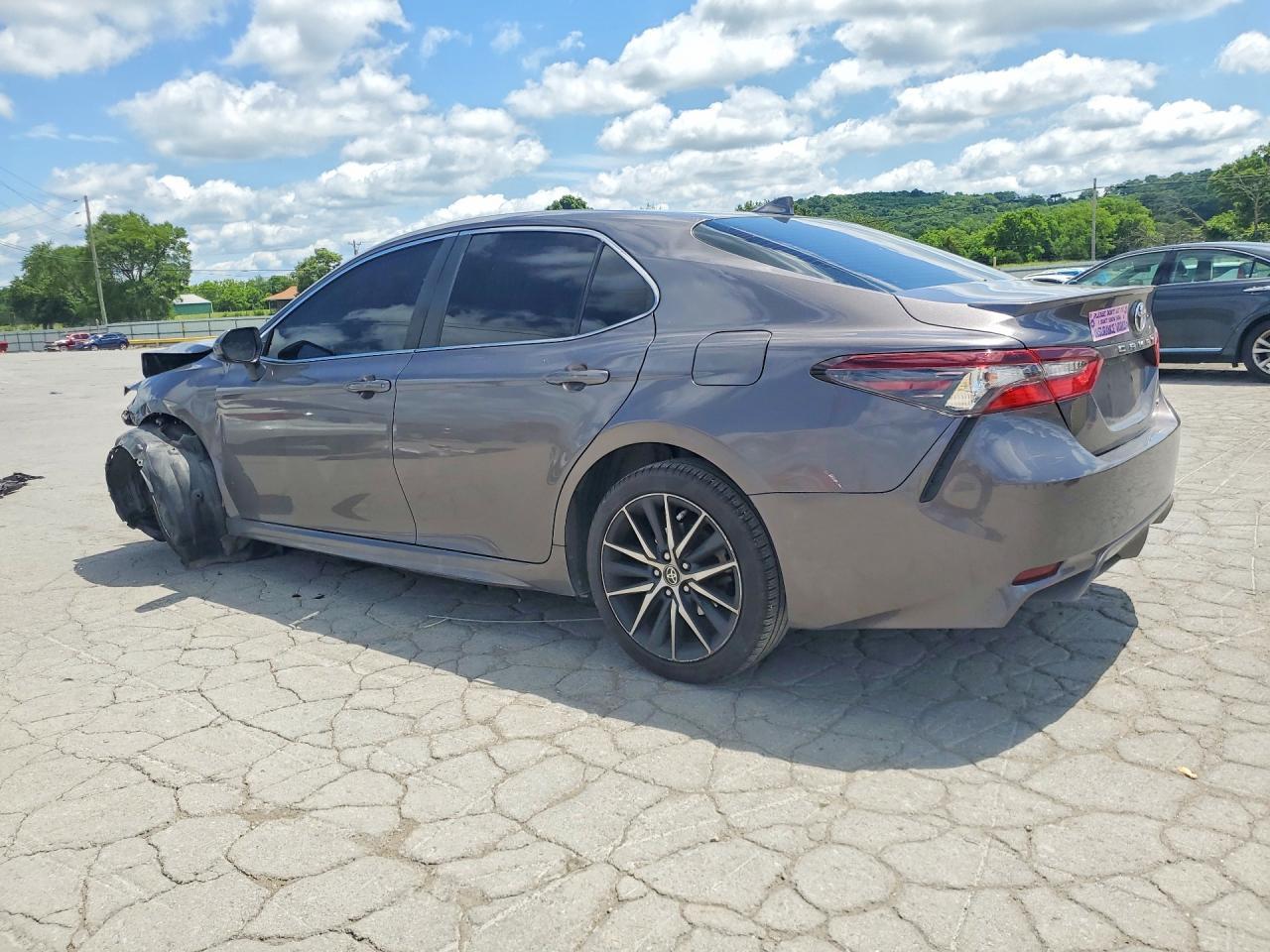 2021 Toyota Camry Se - Image 2
