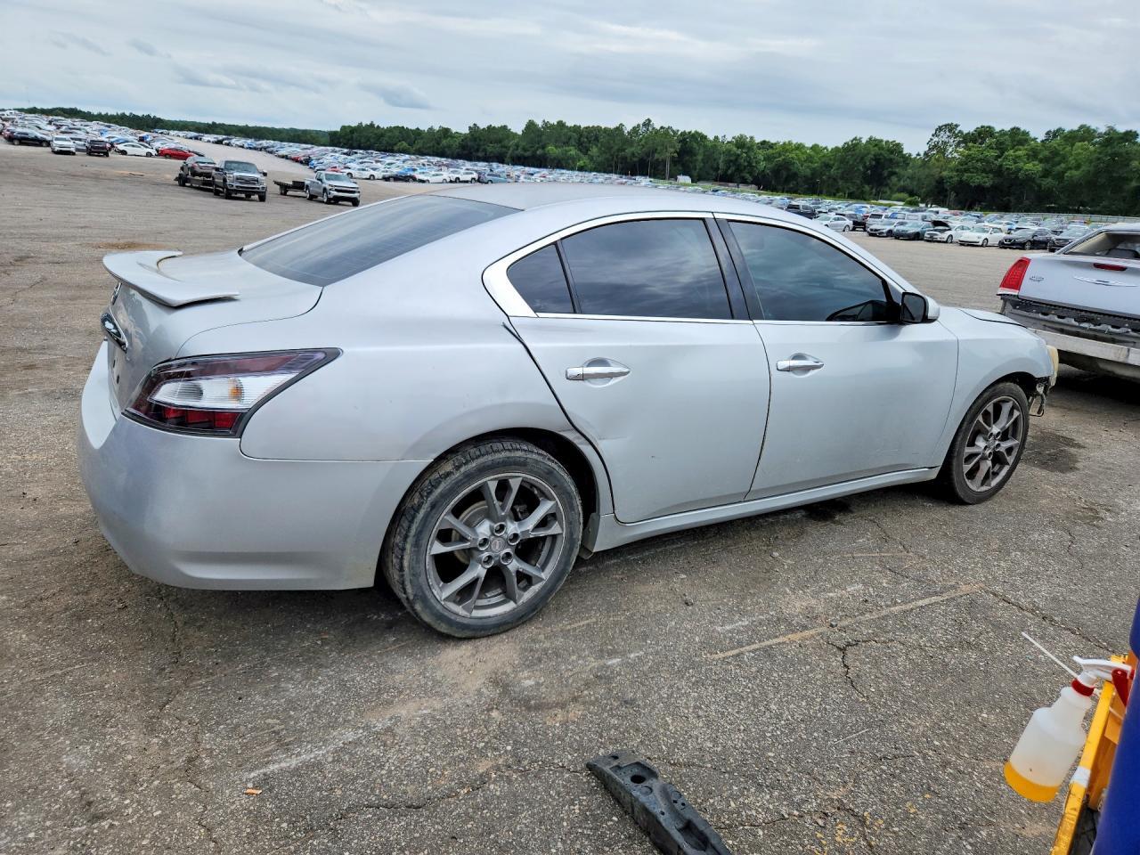 2013 Nissan Maxima 3.5 S - Фото 3