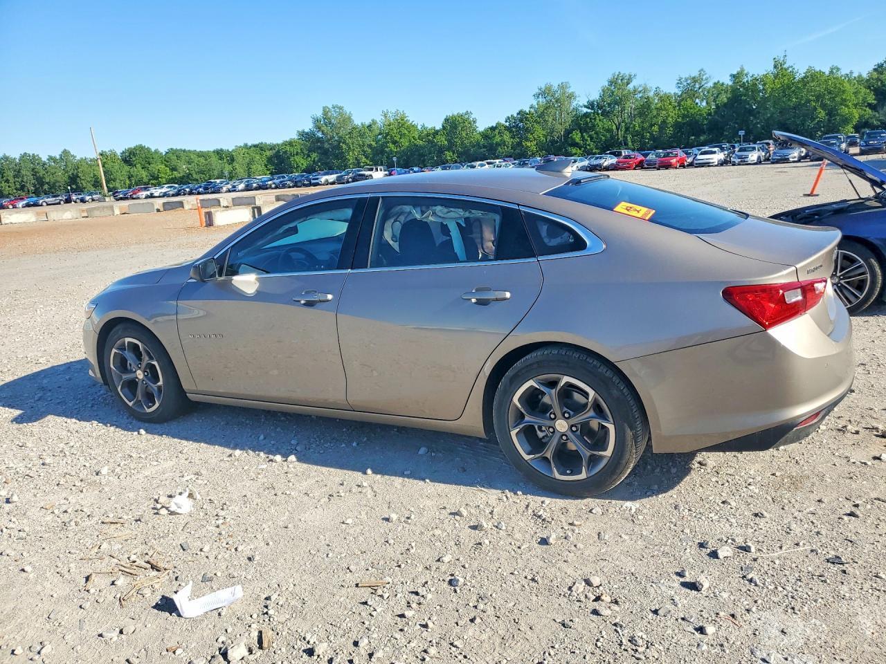 2023 Chevrolet Malibu Lt - Image 2
