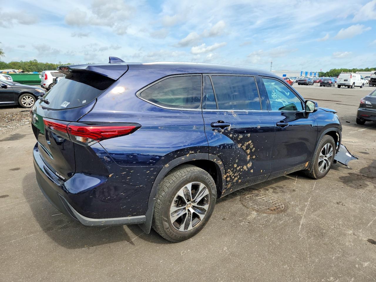 2020 Toyota Highlander Xle - Фото 3