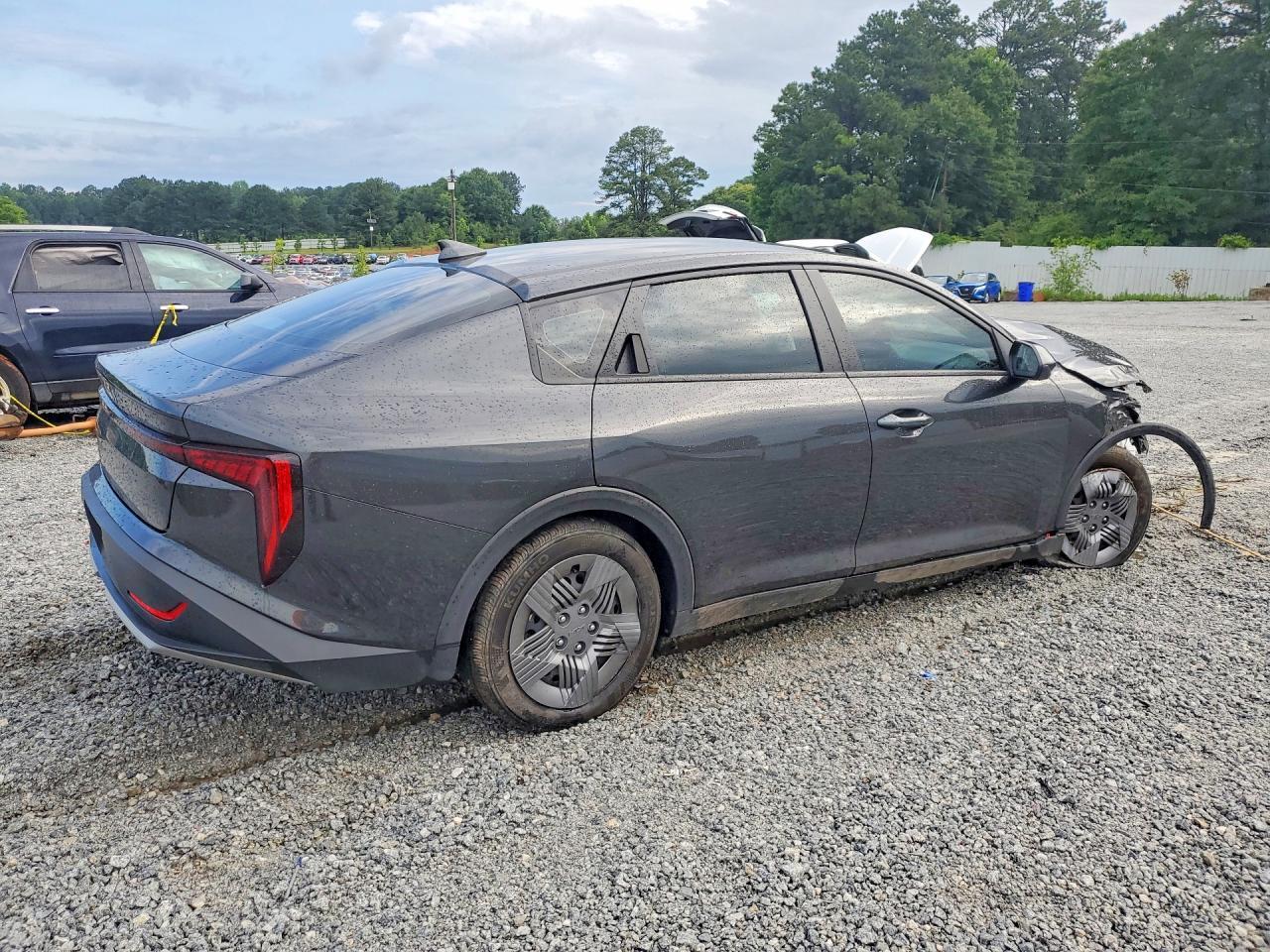 2025 Kia K4 Lx - Image 3
