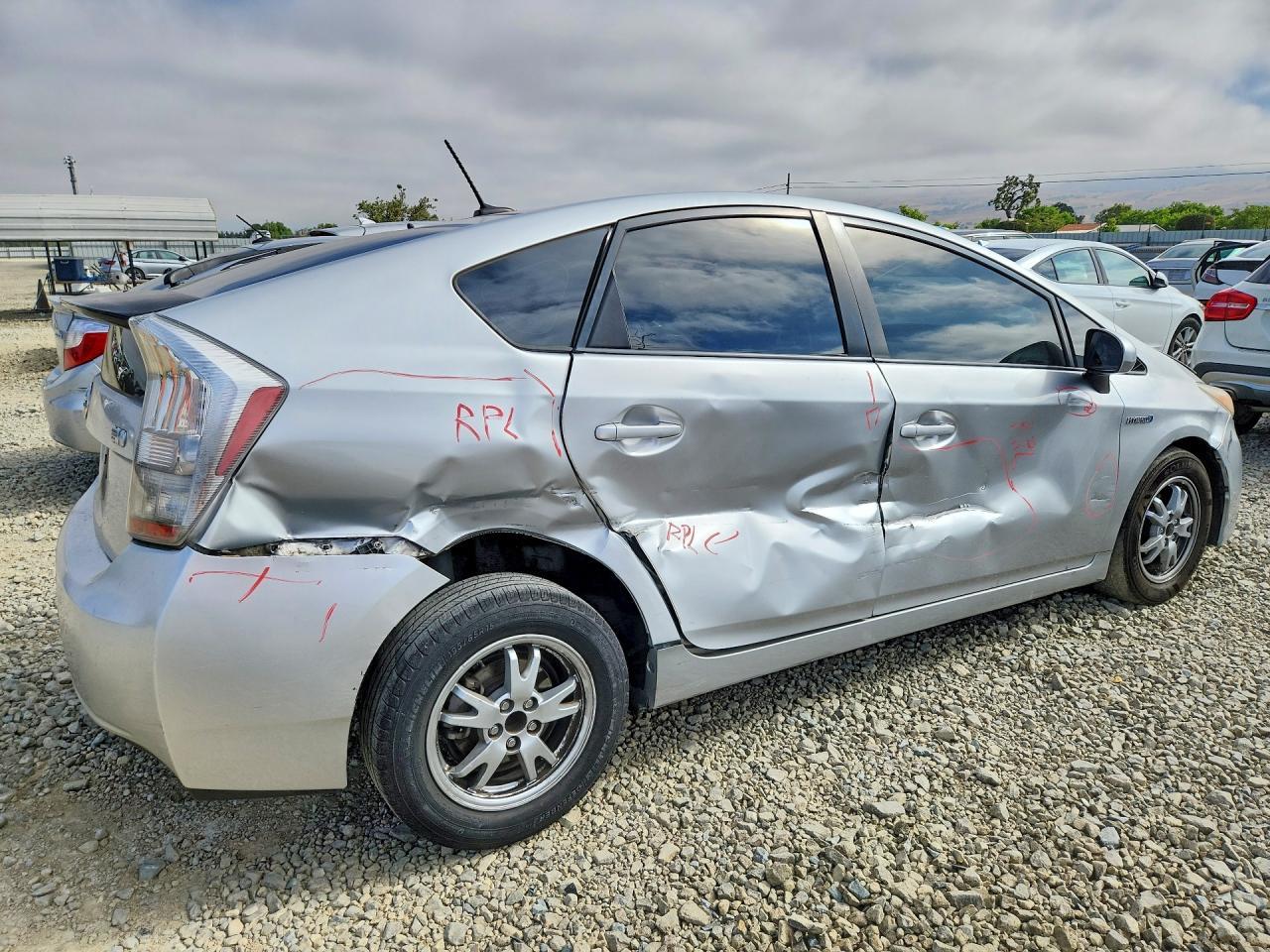 2010 Toyota Prius Iv - Image 3