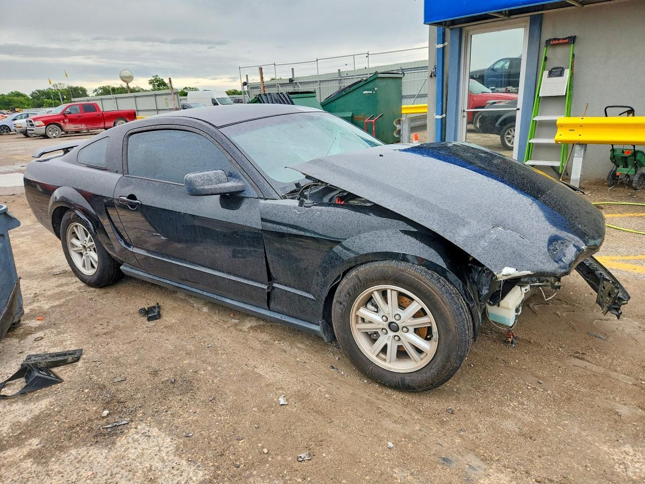 2006 Ford Mustang - Фото 4