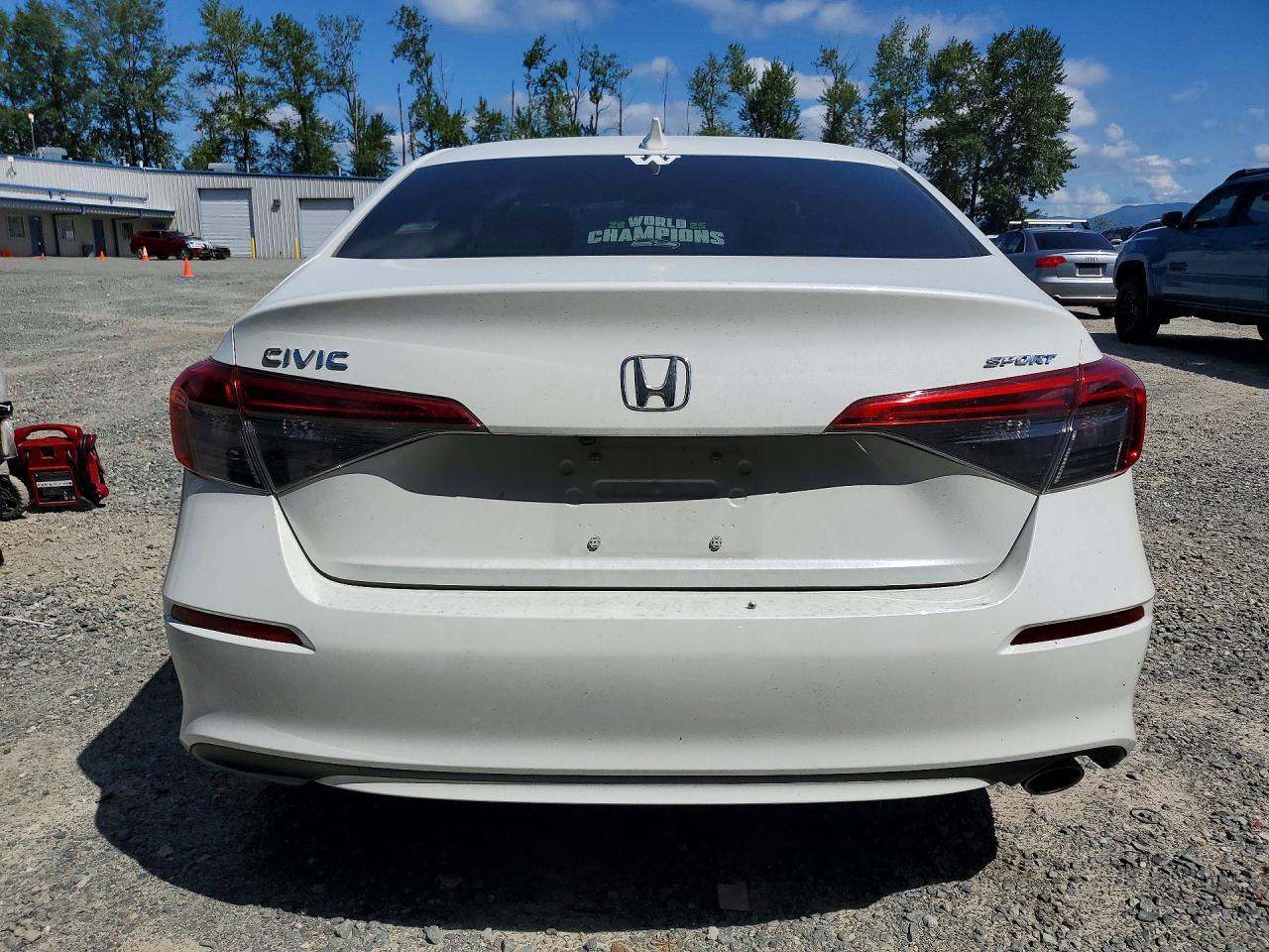 2022 Honda Civic Sport - Image 6