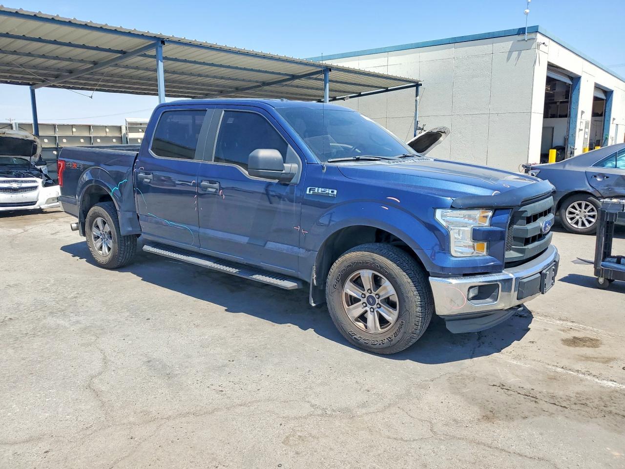 2015 Ford F150 Supercrew - Фото 4