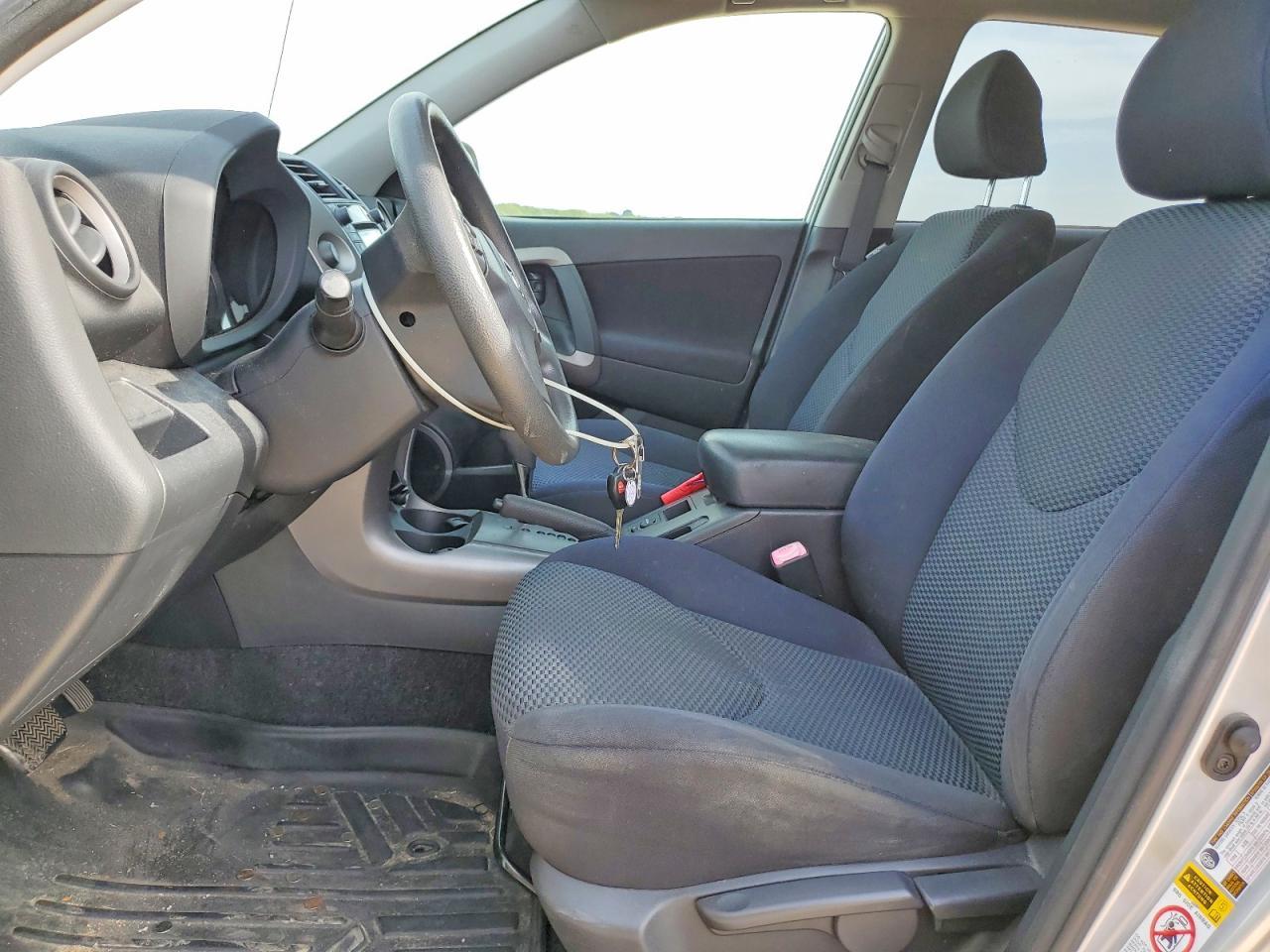 2008 Toyota Rav4 Sport - Image 7