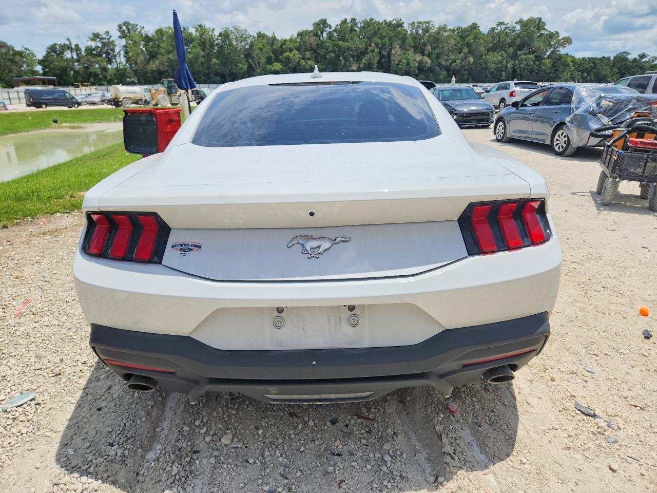 2024 Ford Mustang - Фото 6