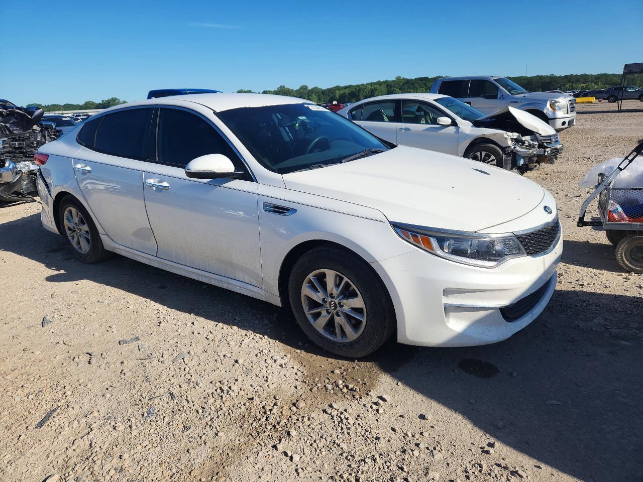 2018 Kia Optima Lx - Image 4