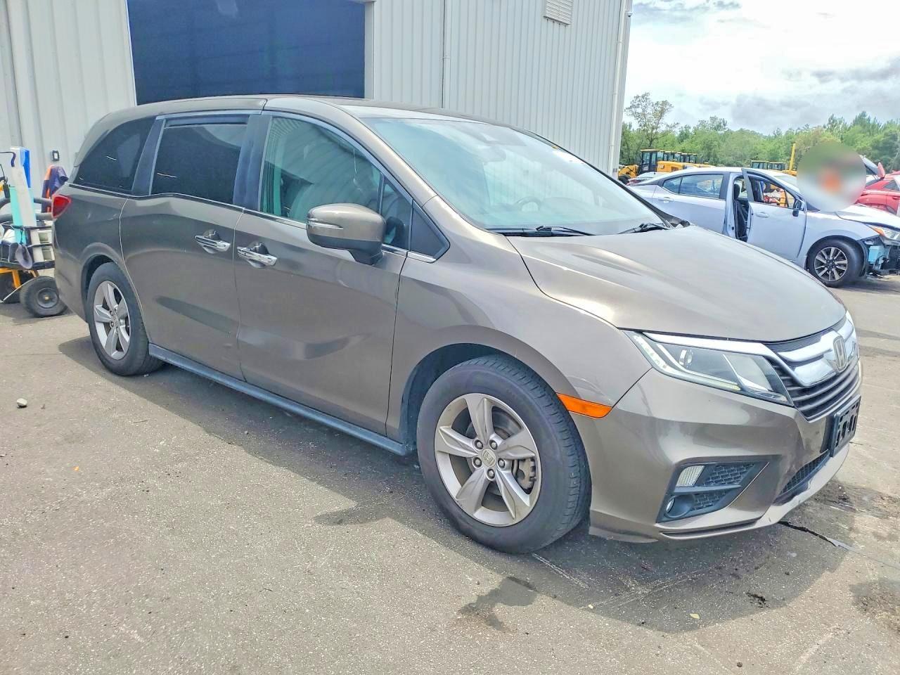 2018 Honda Odyssey Ex - Image 4