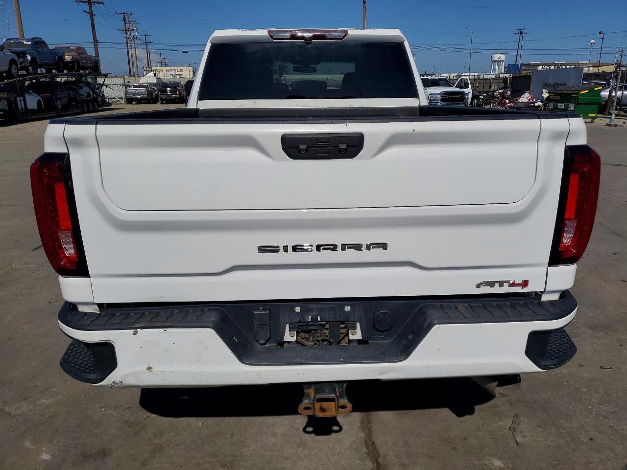 2022 GMC Sierra K2500 At4 - Фото 6