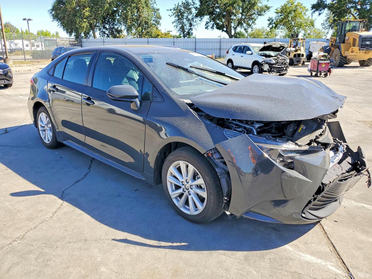 2025 Toyota Corolla Le - Фото 4