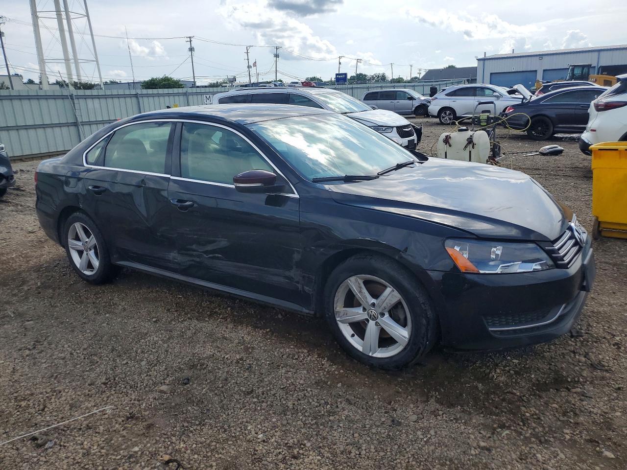 2013 Volkswagen Passat Se - Image 4