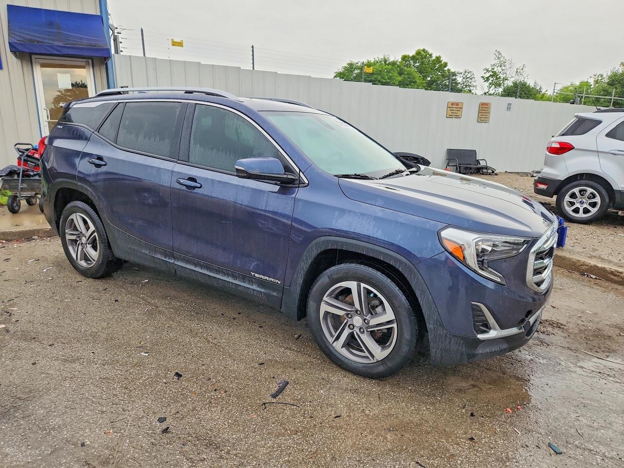 2018 GMC Terrain Slt - Image 4