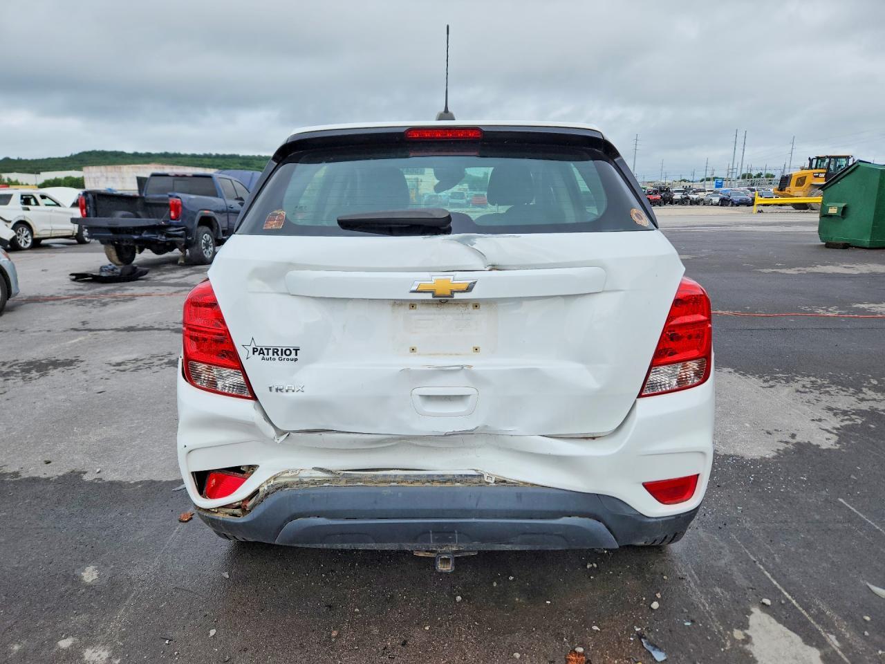 2017 Chevrolet Trax - Image 6