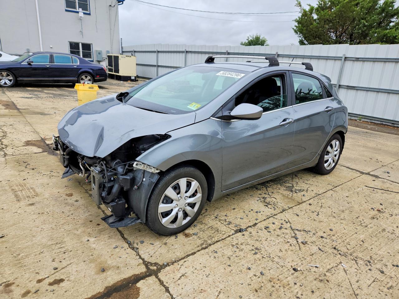 2017 Hyundai Elantra Gt Base
