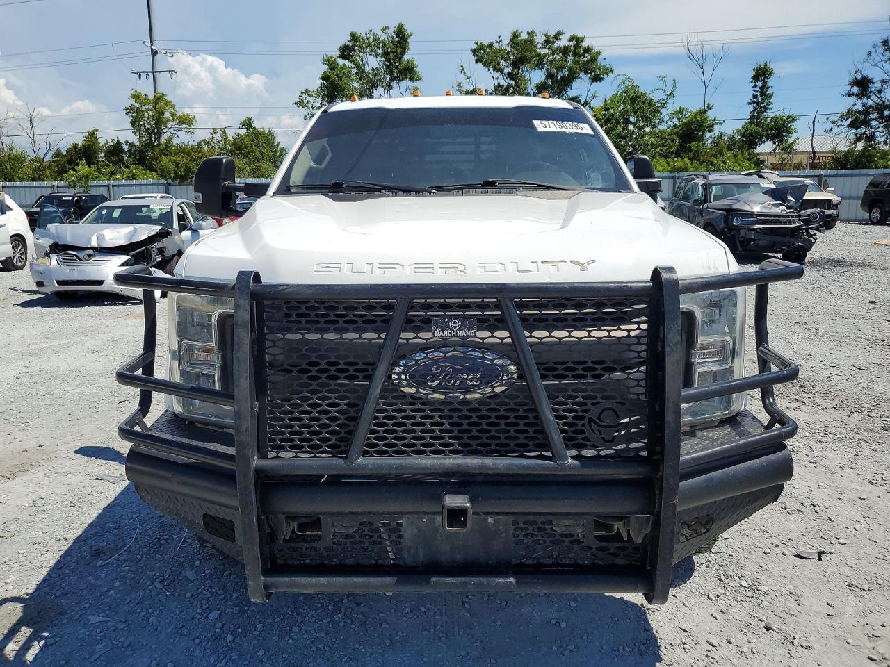 2018 Ford F350 Super Duty - Фото 5