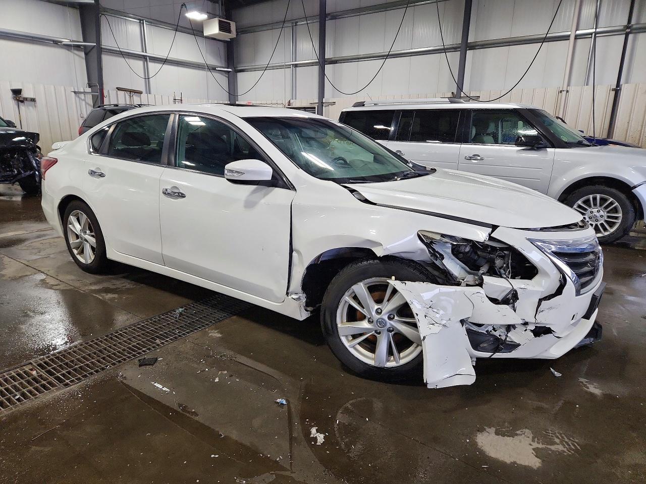 2013 Nissan Altima 2.5 - Image 4