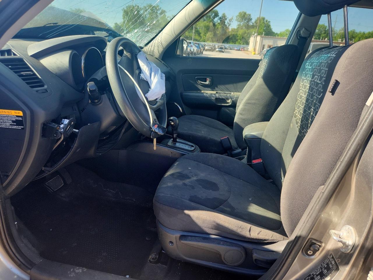 2010 Kia Soul + - Фото 7