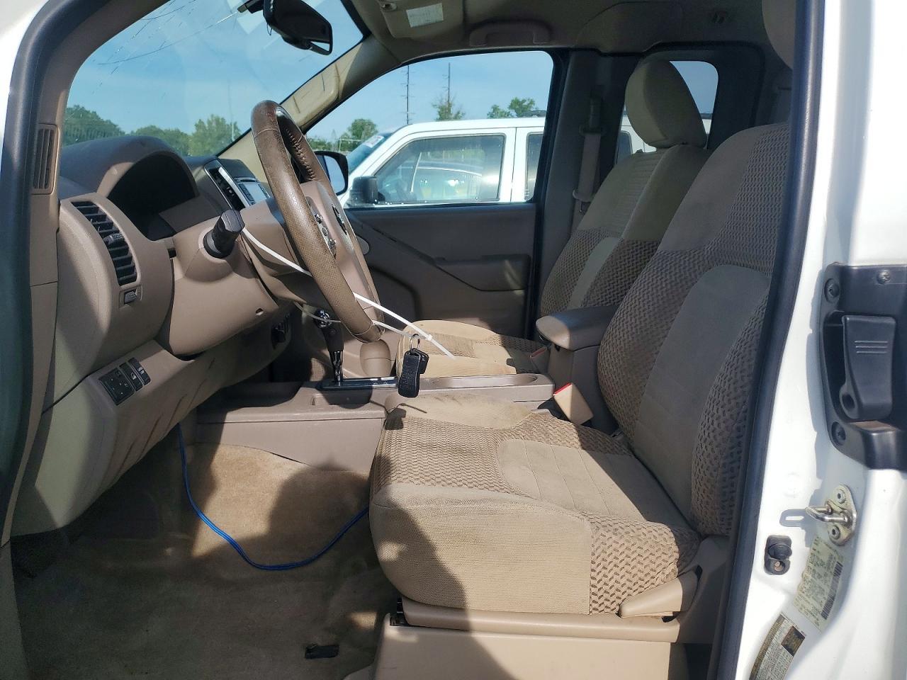 2017 Nissan Frontier Sv V6 - Image 7