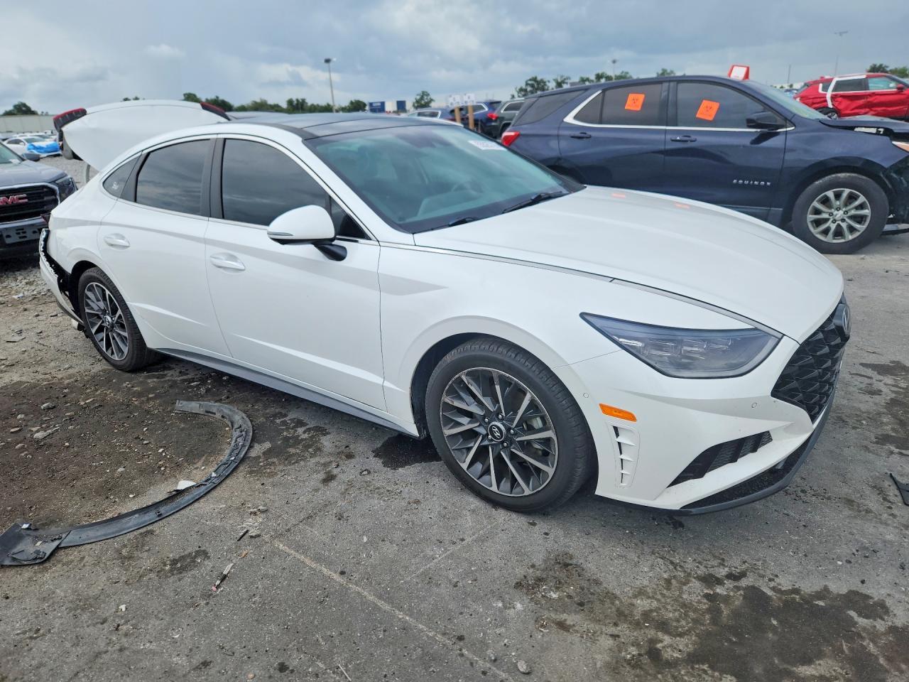2022 Hyundai Sonata Limited - Image 4