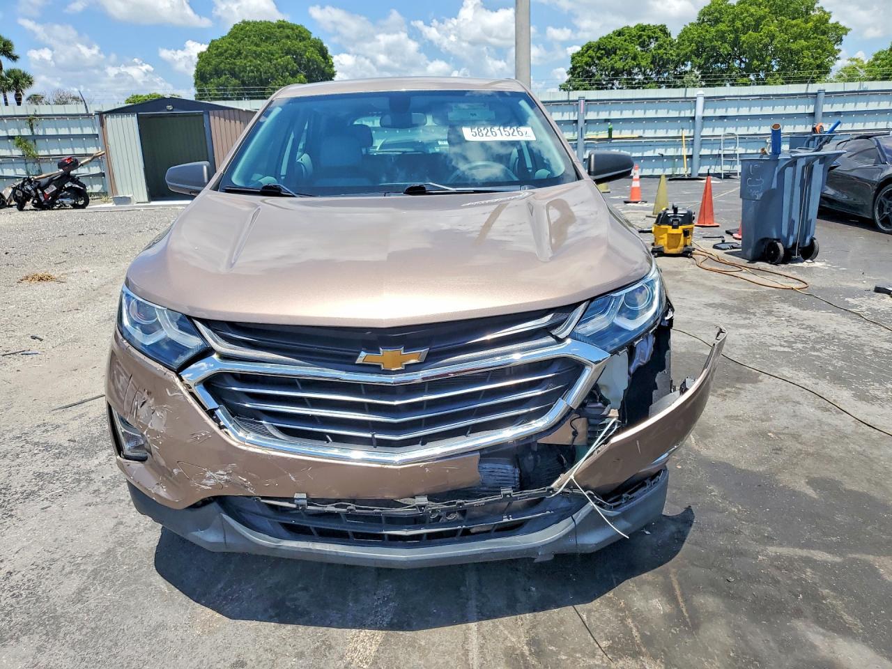 2018 Chevrolet Equinox Ls - Фото 5