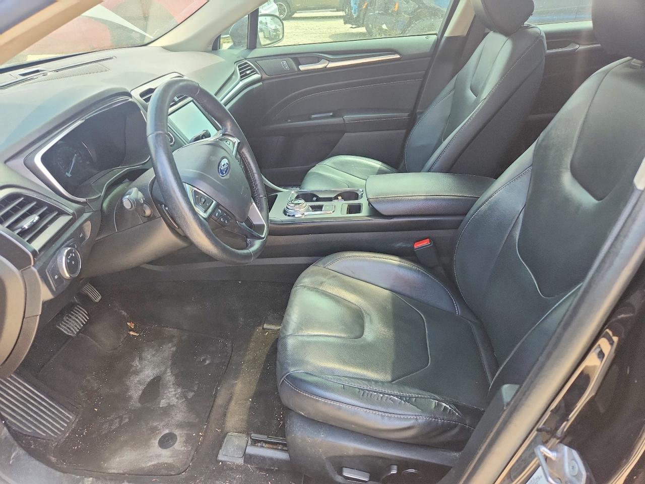2020 Ford Fusion Titanium - Image 7