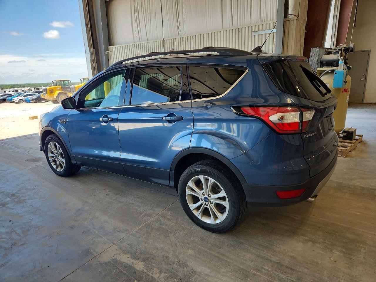 2018 Ford Escape Sel - Фото 2