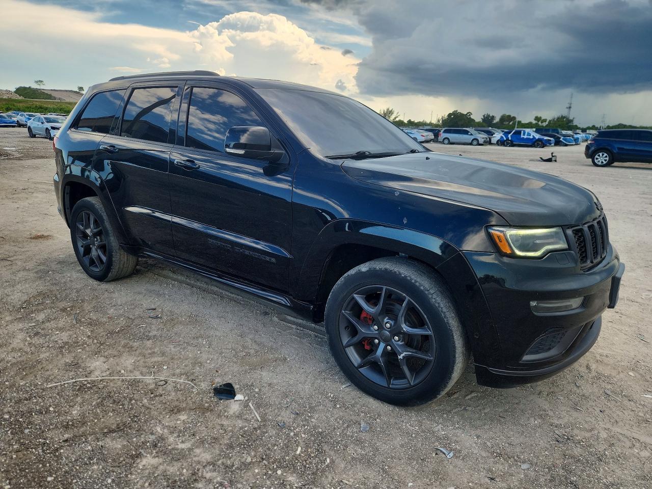 2019 Jeep Grand Cherokee Sport - Фото 4