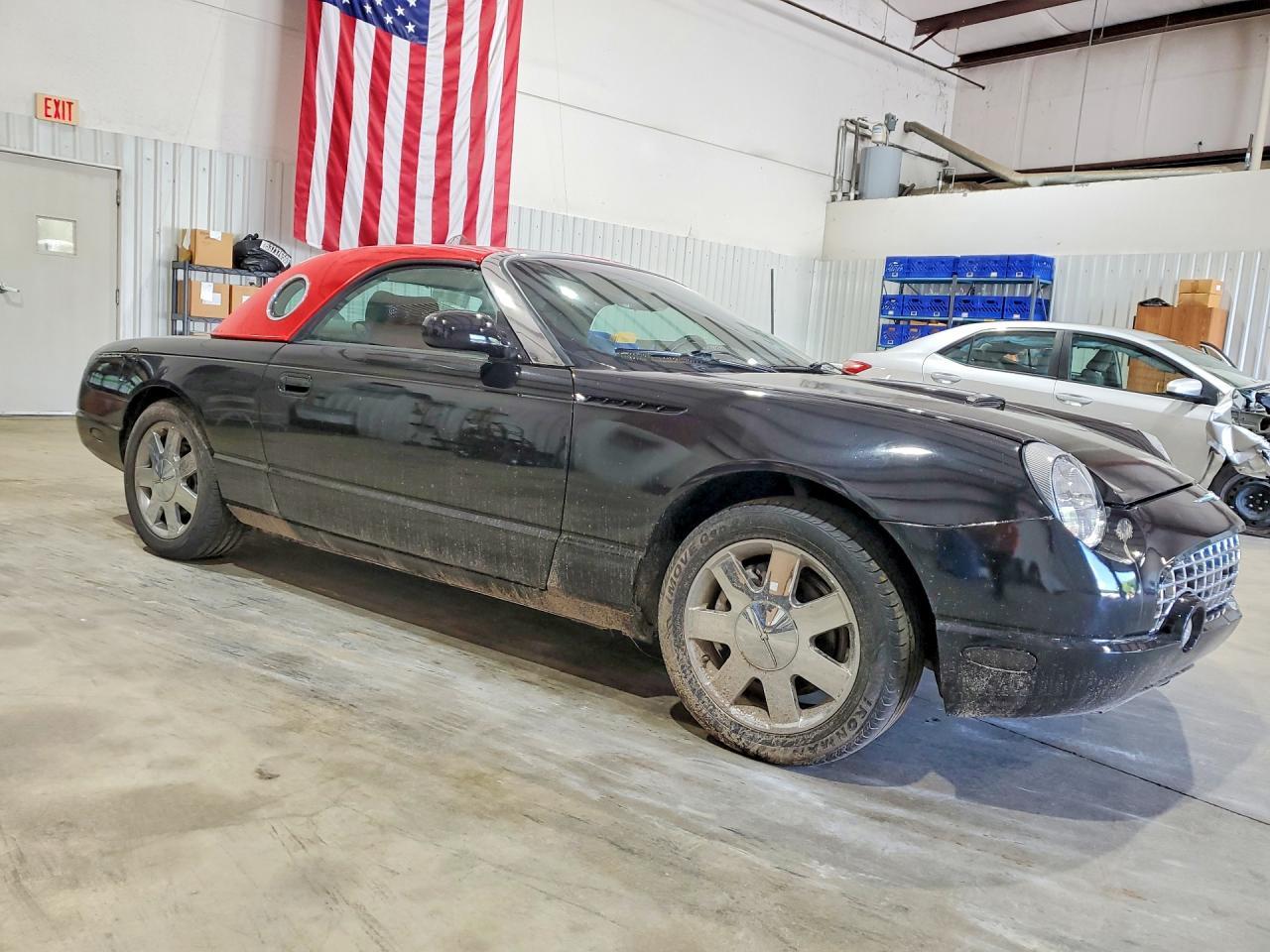 2002 Ford Thunderbird - Image 4