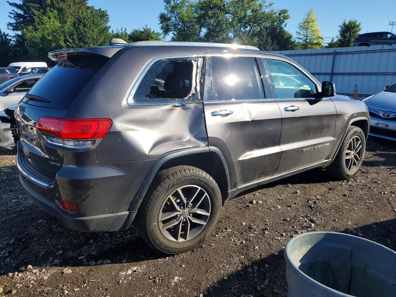 2018 Jeep Grand Cherokee Limited - Image 3