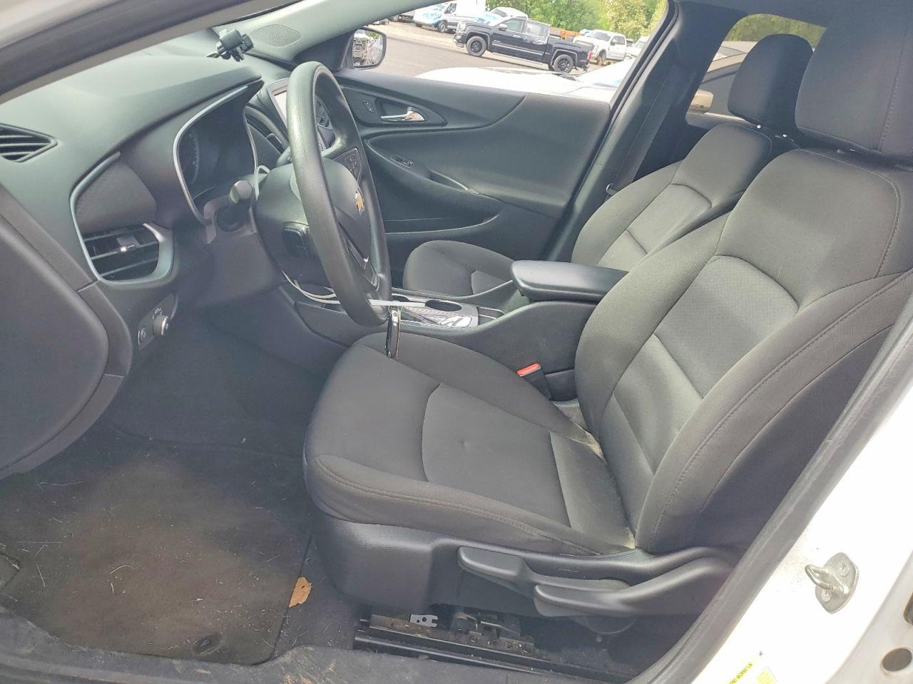 2018 Chevrolet Malibu Ls - Фото 7