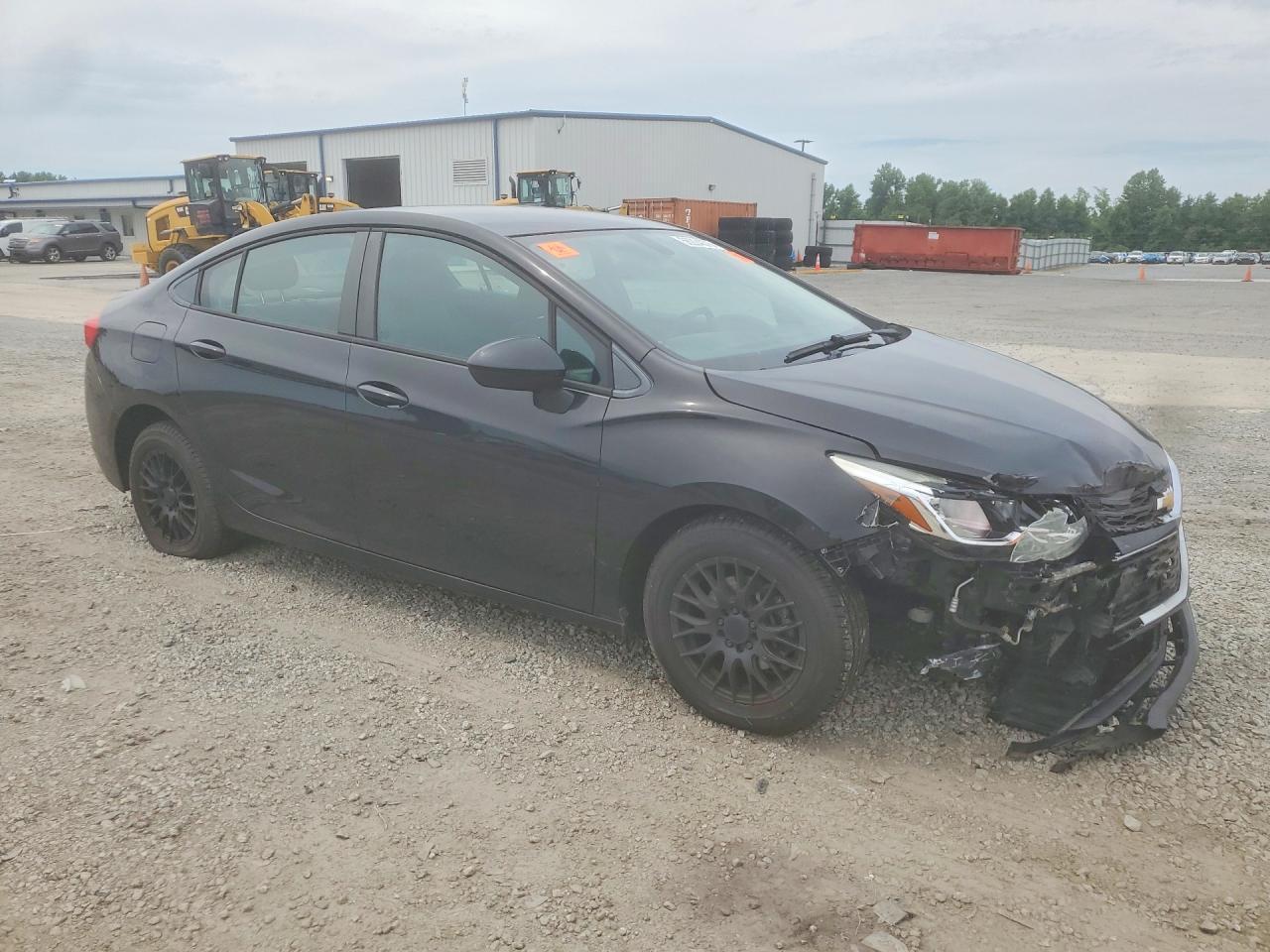 2018 Chevrolet Cruz - Фото 4