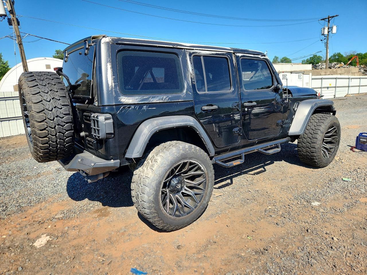 2021 Jeep Wrangler Unlimited Sport - Фото 3
