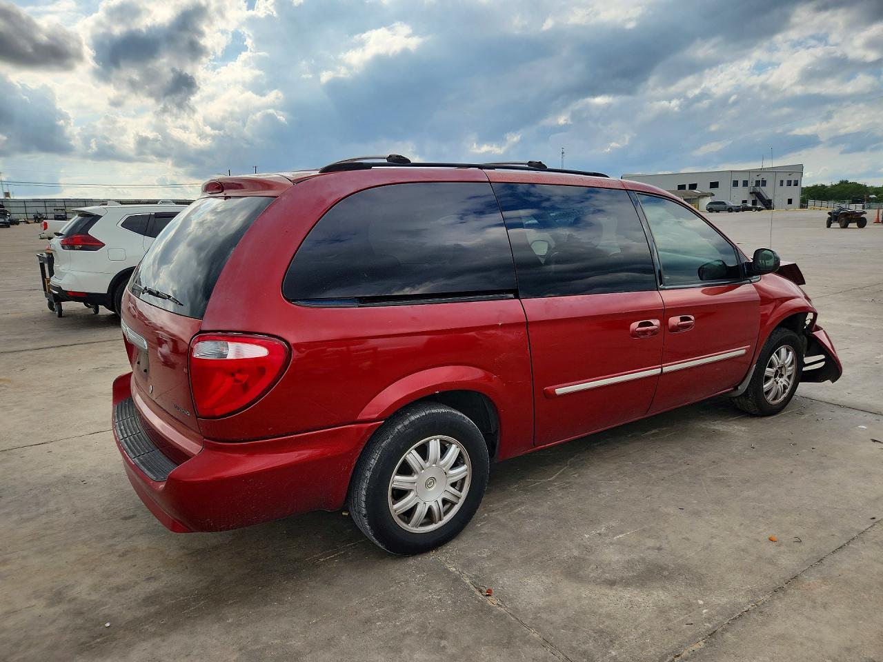 2007 Chrysler Town & Country Touring - Фото 3