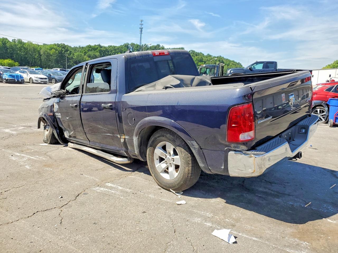 2015 Ram 1500 Slt - Фото 2