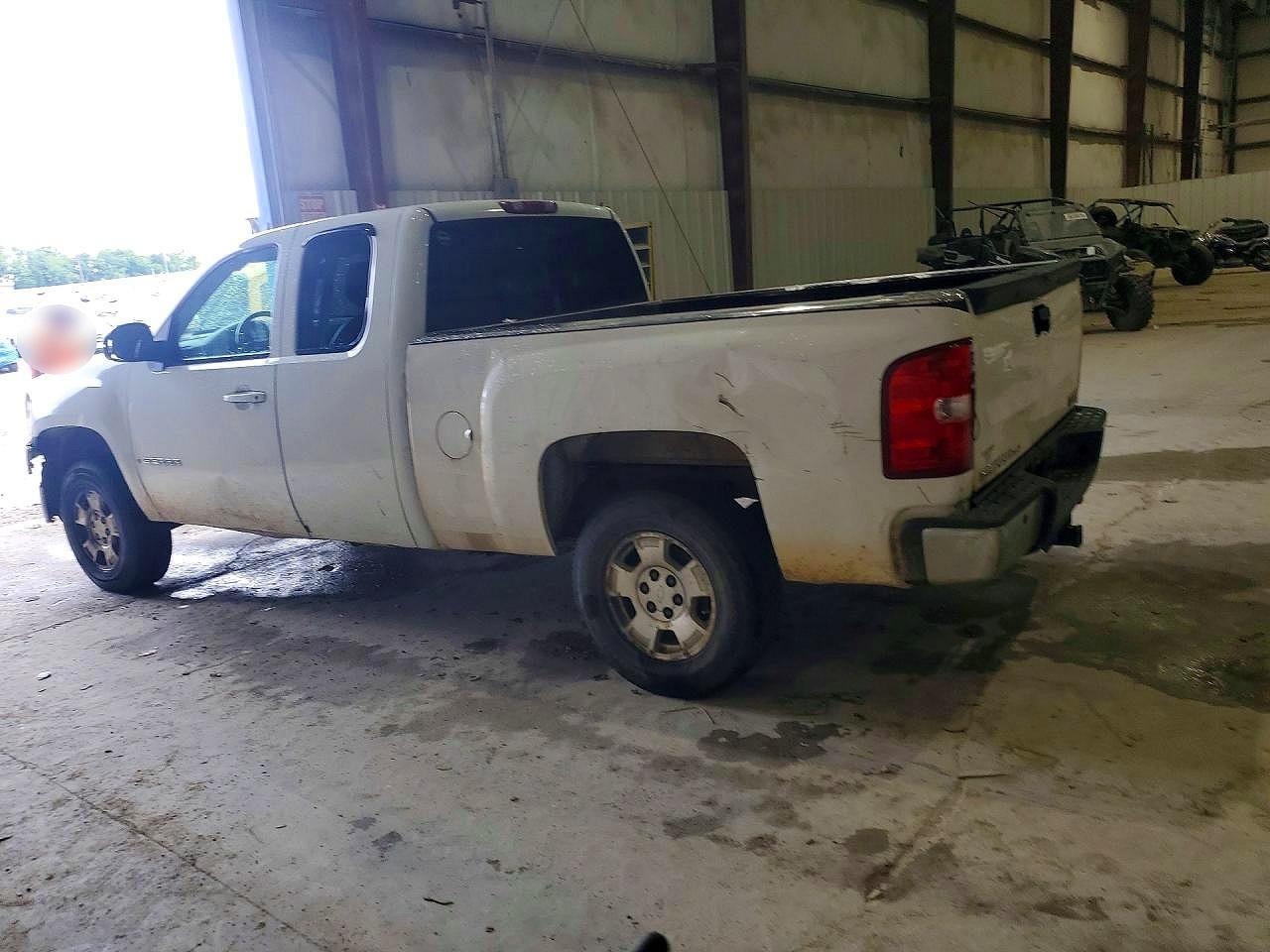 2007 GMC New Sierra K1500 - Фото 2