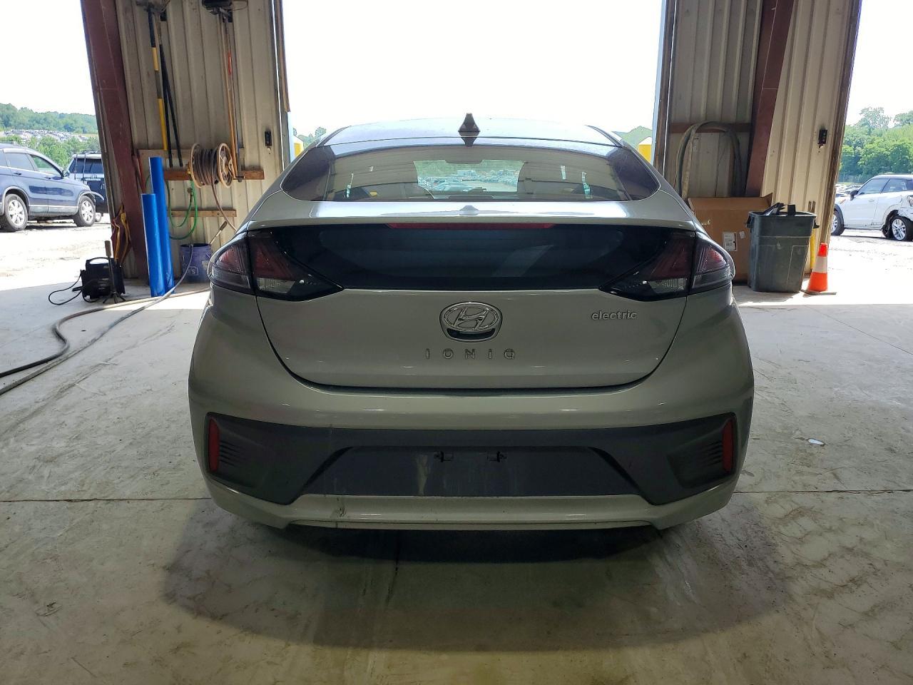 2020 Hyundai Ioniq Limited - Фото 6