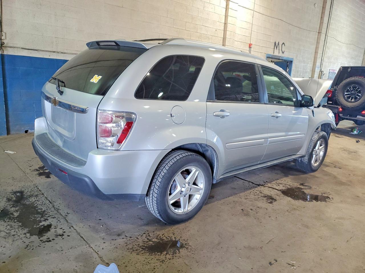 2005 Chevrolet Equinox Lt - Фото 3