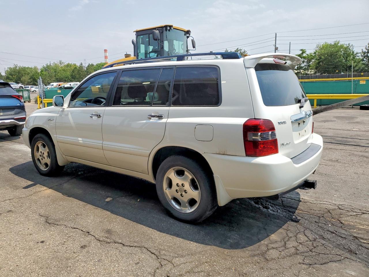 2007 Toyota Highlander - Image 2