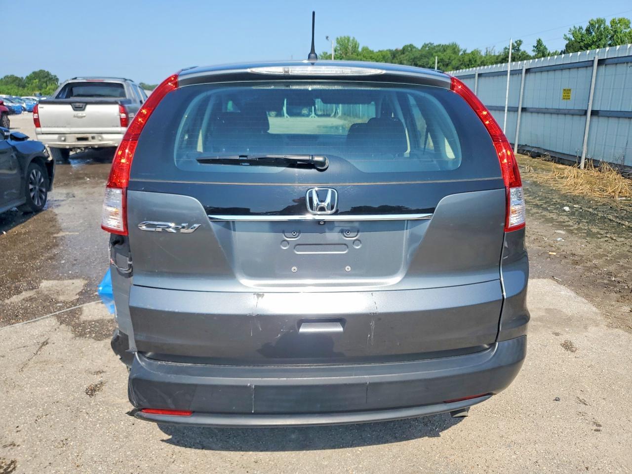 2014 Honda Cr-V Lx - Image 6