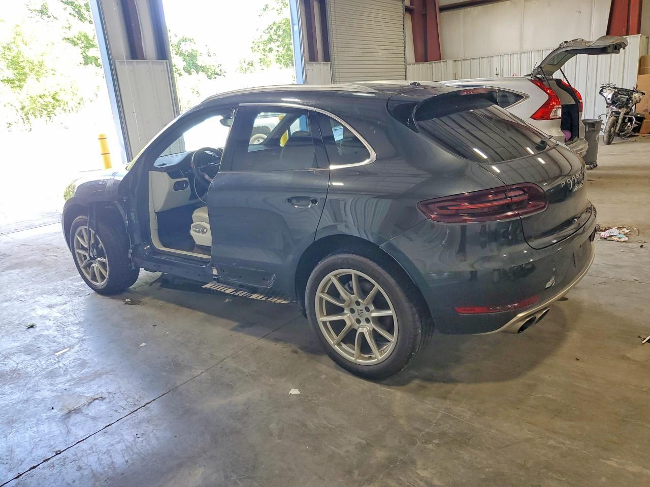 2017 Porsche Macan S - Фото 2