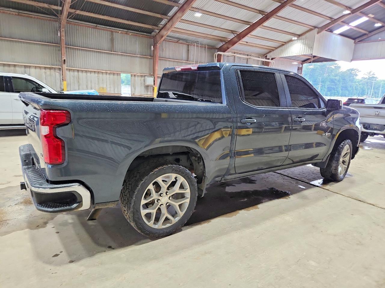 2020 Chevrolet Silverado C1500 Lt - Фото 3