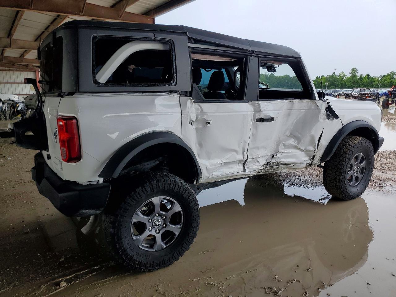 2025 Ford Bronco Big Bend - Image 3