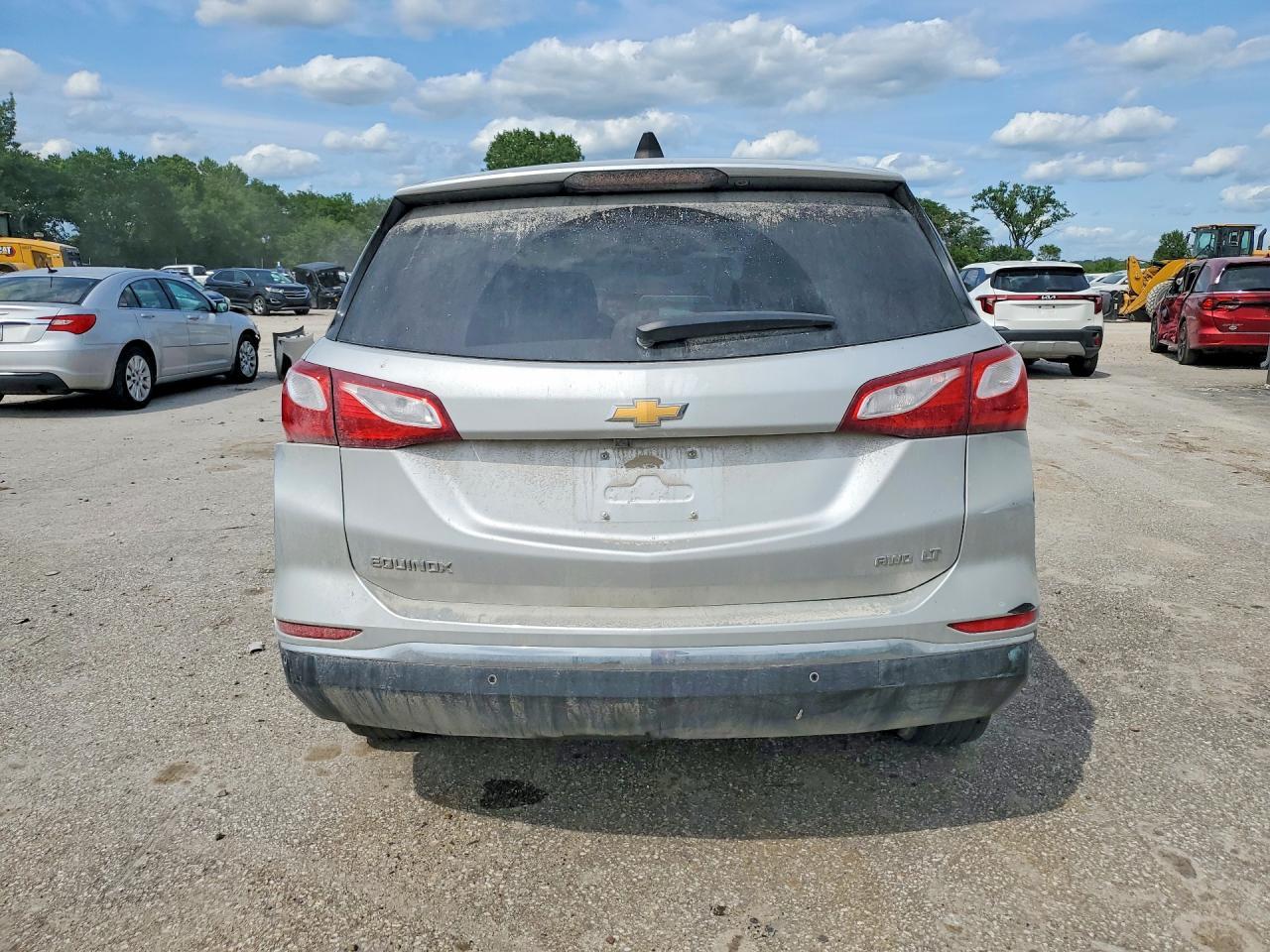 2018 Chevrolet Equinox Lt - Фото 6