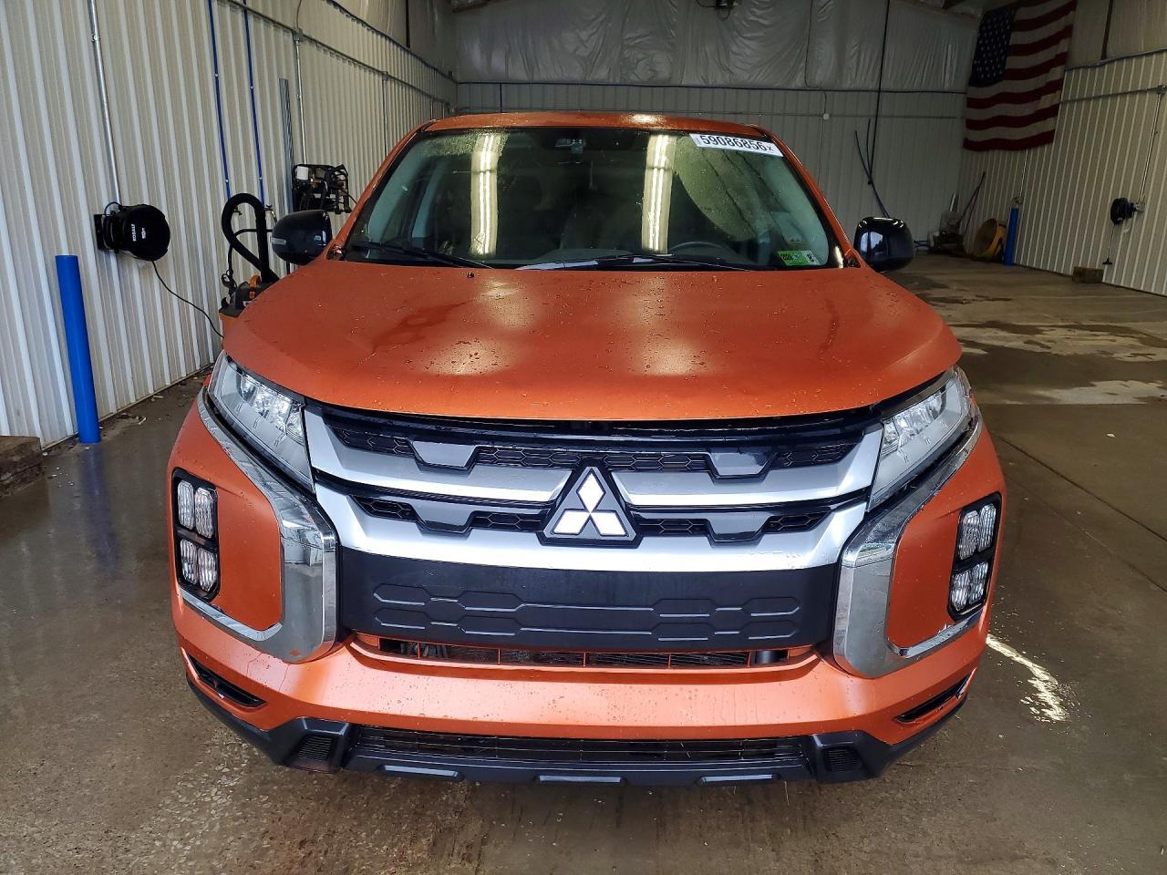 2024 Mitsubishi Outlander Sport S/Se - Фото 5