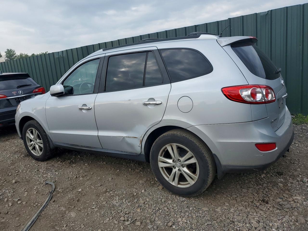 2010 Hyundai Santa Fe Limited - Image 2