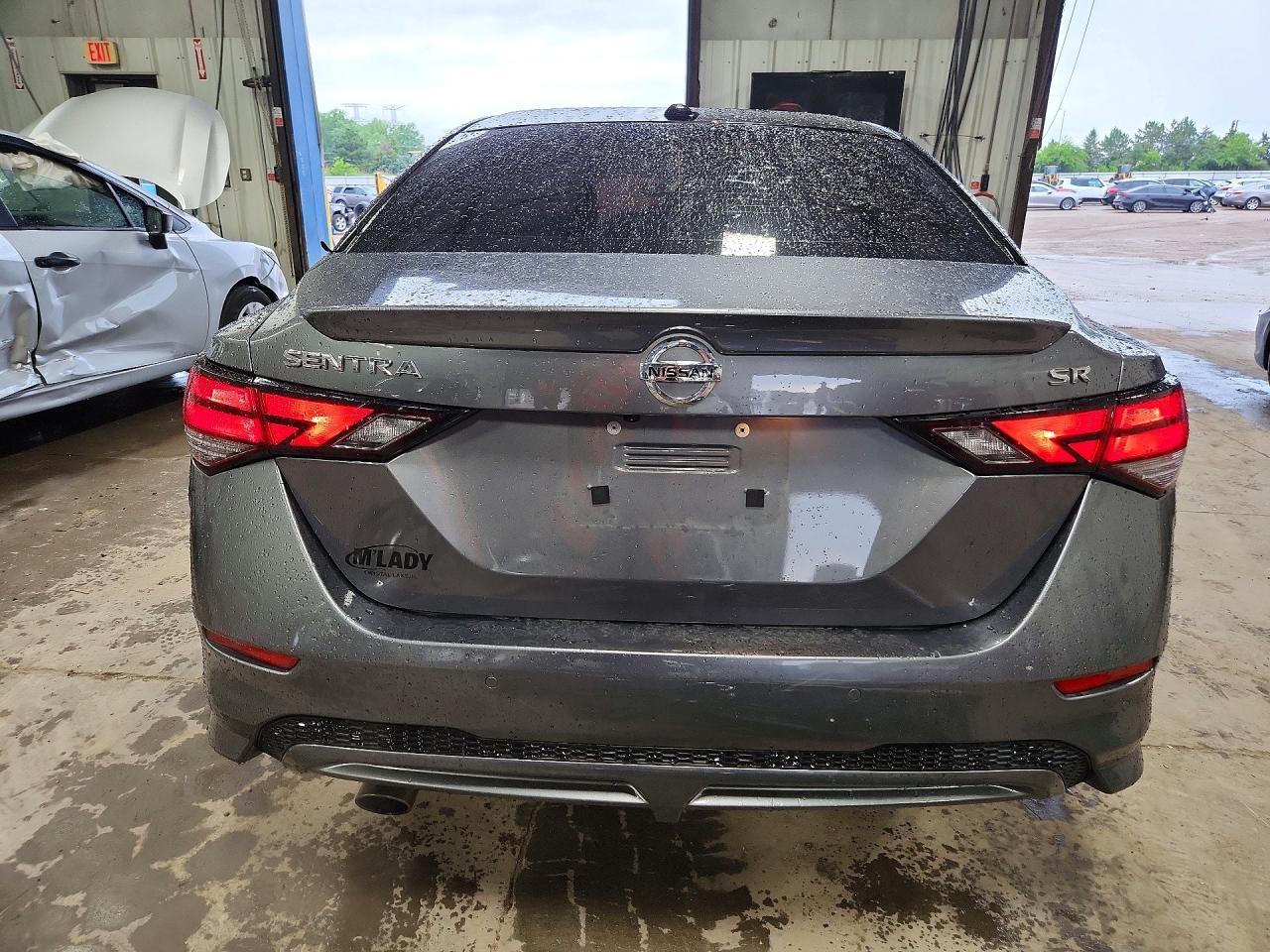 2020 Nissan Sentra Sr - Image 6